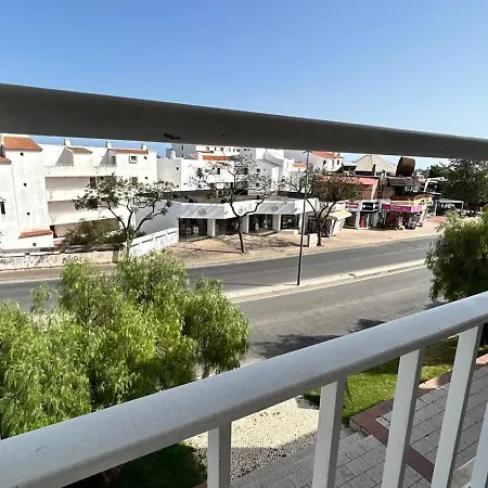 La Vie Simple Apartment